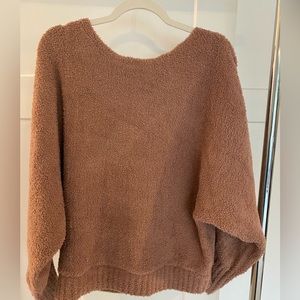 Comfy Top. Size Medium. Never worn